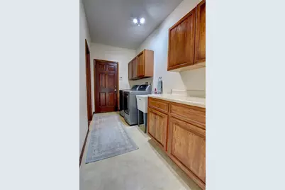 5329 Foxshire Court, Orlando, FL 32819 - Photo 35