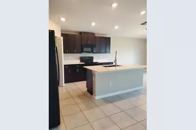 5687 Keaton Springs Drive, Lakeland, FL 33811 - Photo 9