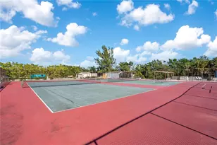 4013 Catalina Dr, Bradenton, FL 34210 - Photo 47