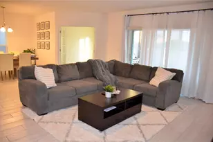 6877 Wilson Hammock Ave, Groveland, FL 34736 - Photo 7