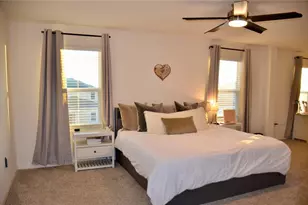 6877 Wilson Hammock Ave, Groveland, FL 34736 - Photo 15