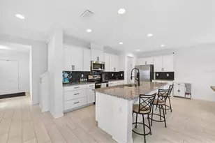 6877 Wilson Hammock Ave, Groveland, FL 34736 - Photo 3
