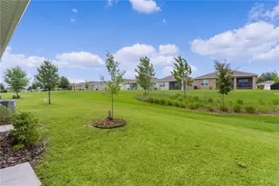 5420 Sunshine Dr, Wildwood, FL 34785 - Photo 3