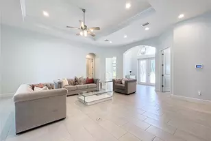 20404 Wolf Spgs Ct, Clermont, FL 34715 - Photo 9