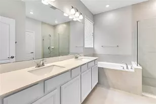 17014 Crestmont Blvd, Clermont, FL 34711 - Photo 11