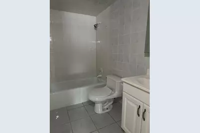 525 Conway Road #109, Orlando, FL 32807 - Photo 11