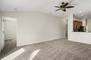 13443 Graham Yarden Dr, Riverview, FL 33579 - Photo 7