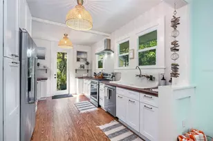 703 Shady Ln, Melbourne, FL 32935 - Photo 9