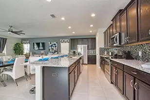 9015 Sunshine Ridge Loop, Kissimmee, FL 34747 - Photo 3