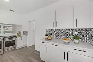 98 W Esther St, Orlando, FL 32806 - Photo 57