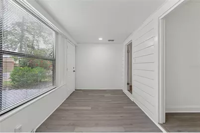 98 W Esther Street, Orlando, FL 32806 - Photo 13