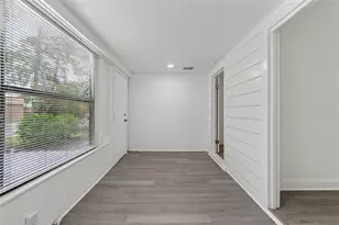 98 W Esther St, Orlando, FL 32806 - Photo 13