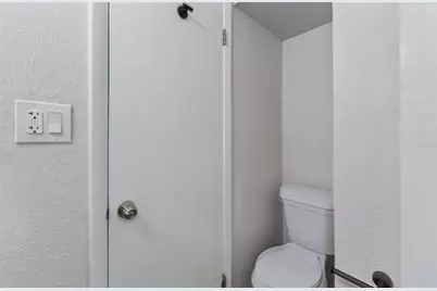 98 W Esther Street, Orlando, FL 32806 - Photo 35