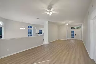 204 Baytree Blvd, Tavares, FL 32778 - Photo 3