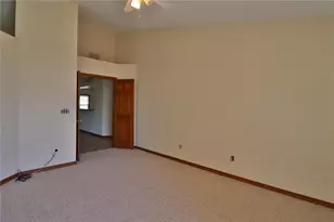 1088 Tivoli Dr, Deltona, FL 32725 - Photo 5