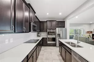 2452 Varenna Loop, Kissimmee, FL 34741 - Photo 13