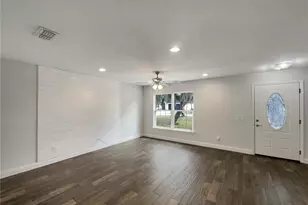 203 Clayton Rd, Auburndale, FL 33823 - Photo 3