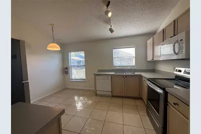 17432 Woodcrest Way, Clermont, FL 34714 - Photo 5