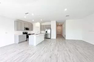 2302 Burney Fls Ln, Davenport, FL 33837 - Photo 5