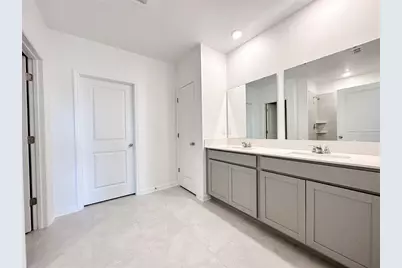 2302 Burney Falls Lane, Davenport, FL 33837 - Photo 17