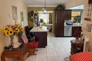 143 W Cedarwood Cir, Kissimmee, FL 34743 - Photo 5