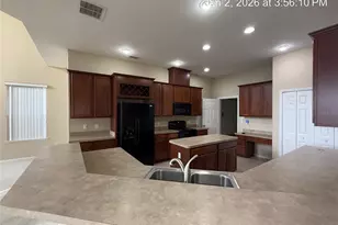 2731 Sand Arbor Cir, Orlando, FL 32824 - Photo 11
