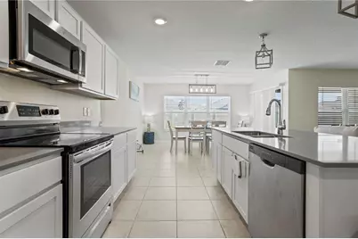 4330 Sunny Creek Place, Kissimmee, FL 34746 - Photo 11