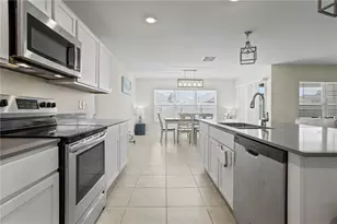 4330 Sunny Creek Pl, Kissimmee, FL 34746 - Photo 11