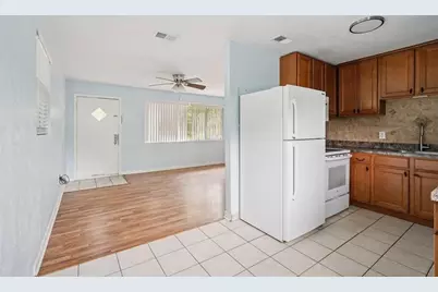 1710 NW 55th Street, Gainesville, FL 32605 - Photo 9