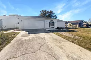 7846 Cayuga Dr, New Port Richey, FL 34653 - Photo 1