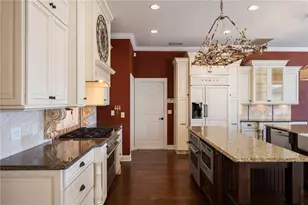 10870 Bayshore Dr, Windermere, FL 34786 - Photo 13