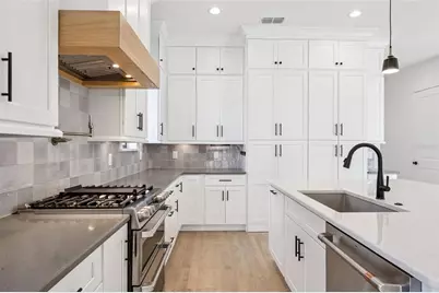 1008 Tilden Oaks Trail, Oakland, FL 34787 - Photo 19