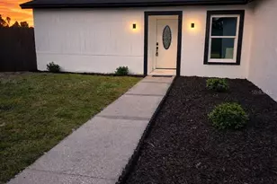 1021 Old Field Dr, Brandon, FL 33511 - Photo 3