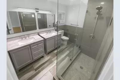 8001 13th Avenue S, Saint Petersburg, FL 33701 - Photo 27