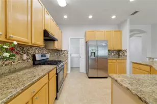 13850 Amelia Pond Dr, Windermere, FL 34786 - Photo 25