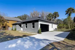 127 Hibiscus Ln, Deltona, FL 32738 - Photo 5