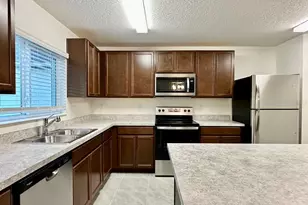 2872 Sanctuary Dr, Clermont, FL 34714 - Photo 15