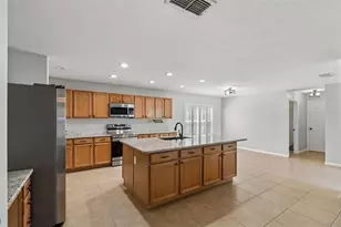 14759 Royal Poinciana Dr, Orlando, FL 32828 - Photo 7