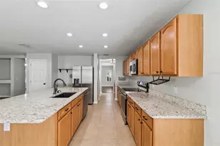 14759 Royal Poinciana Dr, Orlando, FL 32828 - Photo 9