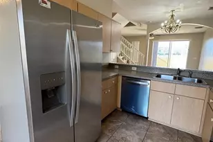 1110 S Beach Cir, Kissimmee, FL 34746 - Photo 7