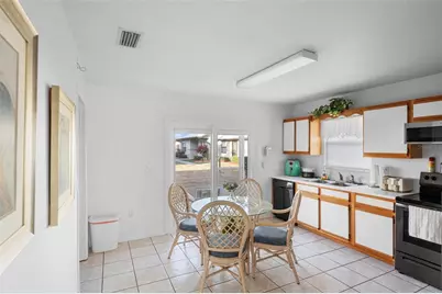 1916 Villaway E, Sebring, FL 33876 - Photo 13