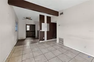 1927 7th Ave E, Bradenton, FL 34208 - Photo 9