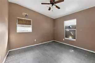 1927 7th Ave E, Bradenton, FL 34208 - Photo 25