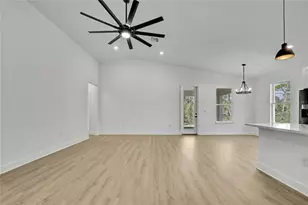 11073 Horned Owl Rd, Weeki Wachee, FL 34614 - Photo 5