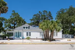 301 Live Oak St, New Smyrna Beach, FL 32168 - Photo 3