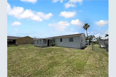 1541 SW Curry St, Saint Lucie West, FL 34983 - Photo 27