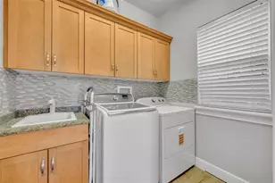 13104 Royal Fern Dr, Orlando, FL 32828 - Photo 15