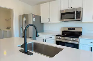 1922 Sarah St, Winter Haven, FL 33884 - Photo 9