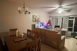 10604 Savannah Wood Dr, Orlando, FL 32832 - Photo 17