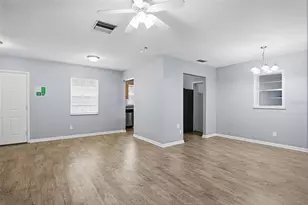 2523 Lake Ellen Cir Circle, Tampa, FL 33618 - Photo 17